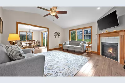 4033  Spring Ct, Sheboygan, WI 53083 - Photo 19