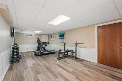 1722 W Thrush Ln, Mequon, WI 53092 - Photo 29