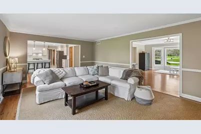 1722 W Thrush Ln, Mequon, WI 53092 - Photo 3