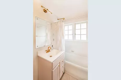 1330 N 5th St, Sheboygan, WI 53081 - Photo 23