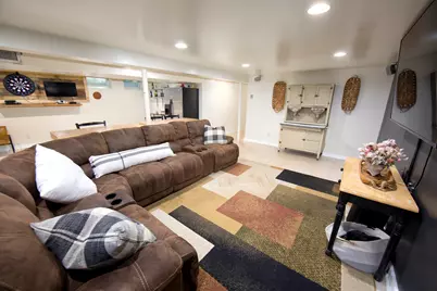 N68W13722  Bay Ridge Ct, Menomonee Falls, WI 53051 - Photo 19