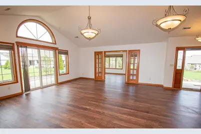 W197N17085  Stonewall Dr, Jackson, WI 53037 - Photo 23
