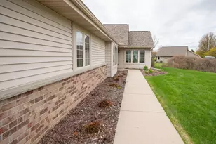 W197N17085 Stonewall Dr, Jackson, WI 53037 - Photo 27