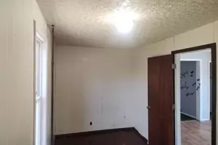 735 E North St, Waukesha, WI 53188 - Photo 11