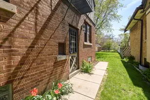 2844 N Hartung Ave, Milwaukee, WI 53210 - Photo 3