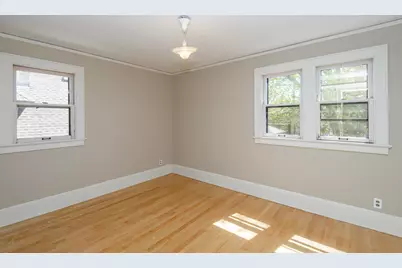 2844 N Hartung Ave, Milwaukee, WI 53210 - Photo 39