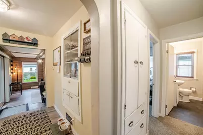 509  Jackson St, Mishicot, WI 54228 - Photo 7