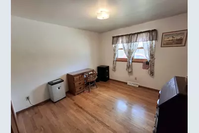 1418 W Denis Ave, Milwaukee, WI 53221 - Photo 13