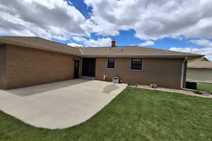 1418 W Denis Ave, Milwaukee, WI 53221 - Photo 23