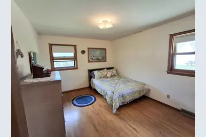 1418 W Denis Ave, Milwaukee, WI 53221 - Photo 17