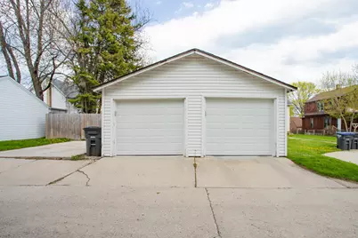2012 N 20th St, Sheboygan, WI 53081 - Photo 41