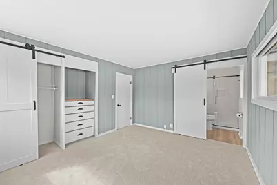 9131 N Pelham Pkwy, Bayside, WI 53217 - Photo 11