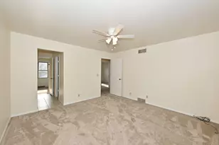 W167N11188 Queens Ct, Germantown, WI 53022 - Photo 43