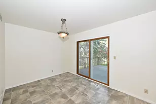 W167N11188 Queens Ct, Germantown, WI 53022 - Photo 23