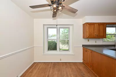 W167N11188  Queens Ct #W167N11190, Germantown, WI 53022 - Photo 31