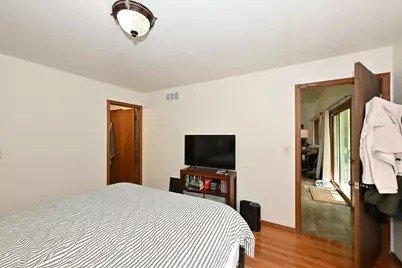 W167N11167  Queens Ct #W167N11169, Germantown, WI 53022 - Photo 13