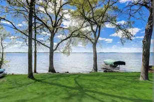 904 Lake Shore Dr, Beaver Dam, WI 53916 - Photo 9