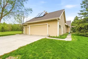 N6383 Hickory Cross, Plymouth, WI 53073 - Photo 49