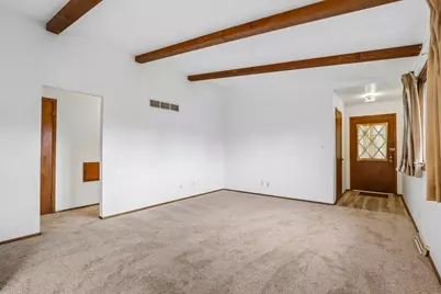 17654  Nassau Dr, Brookfield, WI 53045 - Photo 3