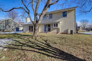 4355 S Longview Dr, New Berlin, WI 53151 - Photo 29