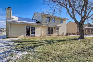 4355 S Longview Dr, New Berlin, WI 53151 - Photo 3