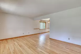 4355 S Longview Dr, New Berlin, WI 53151 - Photo 5