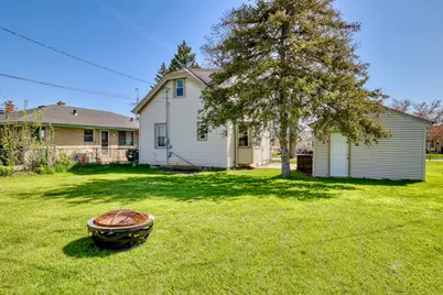 3533 S 44th St, Greenfield, WI 53220 - Photo 3