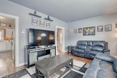 3533 S 44th St, Greenfield, WI 53220 - Photo 7