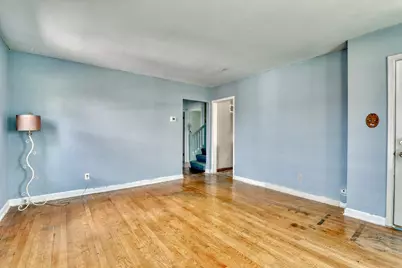 180 E Henry Clay St, Whitefish Bay, WI 53217 - Photo 7