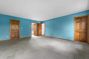 921 E Park Blvd, Oak Creek, WI 53154 - Photo 25