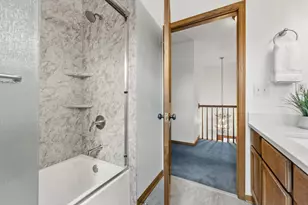 921 E Park Blvd, Oak Creek, WI 53154 - Photo 35