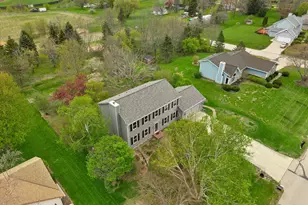 921 E Park Blvd, Oak Creek, WI 53154 - Photo 39