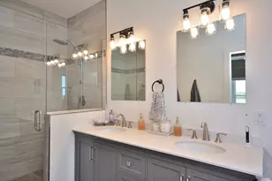 1358 Scenic Pointe Ct, Hartford, WI 53027 - Photo 11