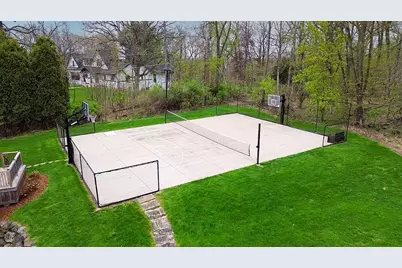 16995 W Small Rd, New Berlin, WI 53151 - Photo 3