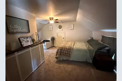 909 S 25th St, Manitowoc, WI 54220 - Photo 15