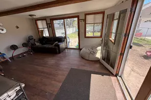 909 S 25th St, Manitowoc, WI 54220 - Photo 23