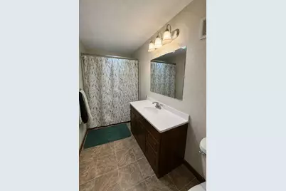 909 S 25th St, Manitowoc, WI 54220 - Photo 27