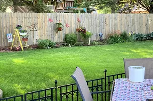 9015 W Cold Spring Rd, Greenfield, WI 53228 - Photo 57