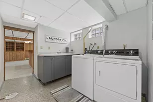 9015 W Cold Spring Rd, Greenfield, WI 53228 - Photo 49