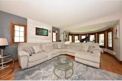 3306 S 14th St, Milwaukee, WI 53215 - Photo 7