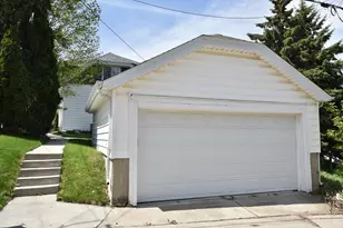 3306 S 14th St, Milwaukee, WI 53215 - Photo 21