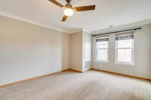 420 57th St, Kenosha, WI 53140 - Photo 7