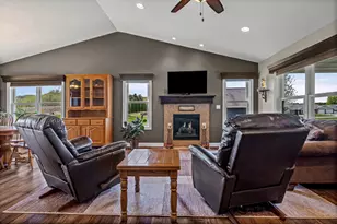 W3847 Harvey Ln, Farmington, WI 54644 - Photo 7