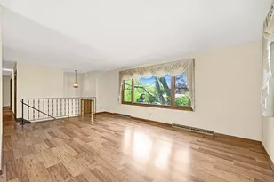 921 Greenwich Dr, Madison, WI 53711 - Photo 7