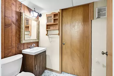 921  Greenwich Dr, Madison, WI 53711 - Photo 25