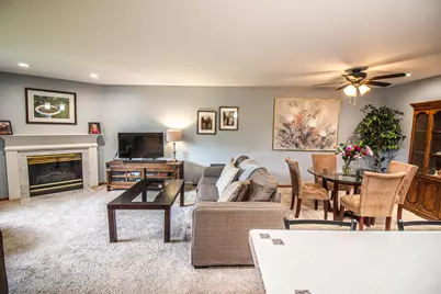 7222 W Mequon Square Dr #2, Mequon, WI 53092 - Photo 29