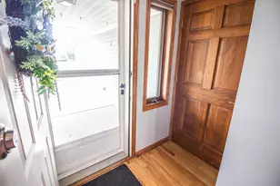 7222 W Mequon Square Dr, Mequon, WI 53092 - Photo 25