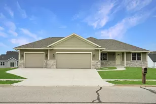 507 Sycamore Pl, Theresa, WI 53091 - Photo 3