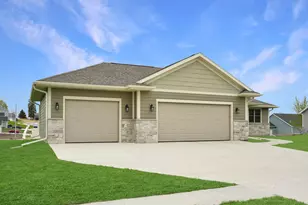 507 Sycamore Pl, Theresa, WI 53091 - Photo 9