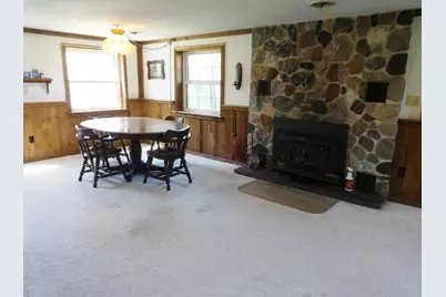 615  Rohda Dr, Racine, WI 53185 - Photo 13